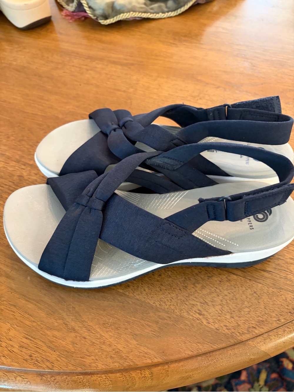 Clarks Navy Crisscross Slingback Sandals - Picture 3 of 6